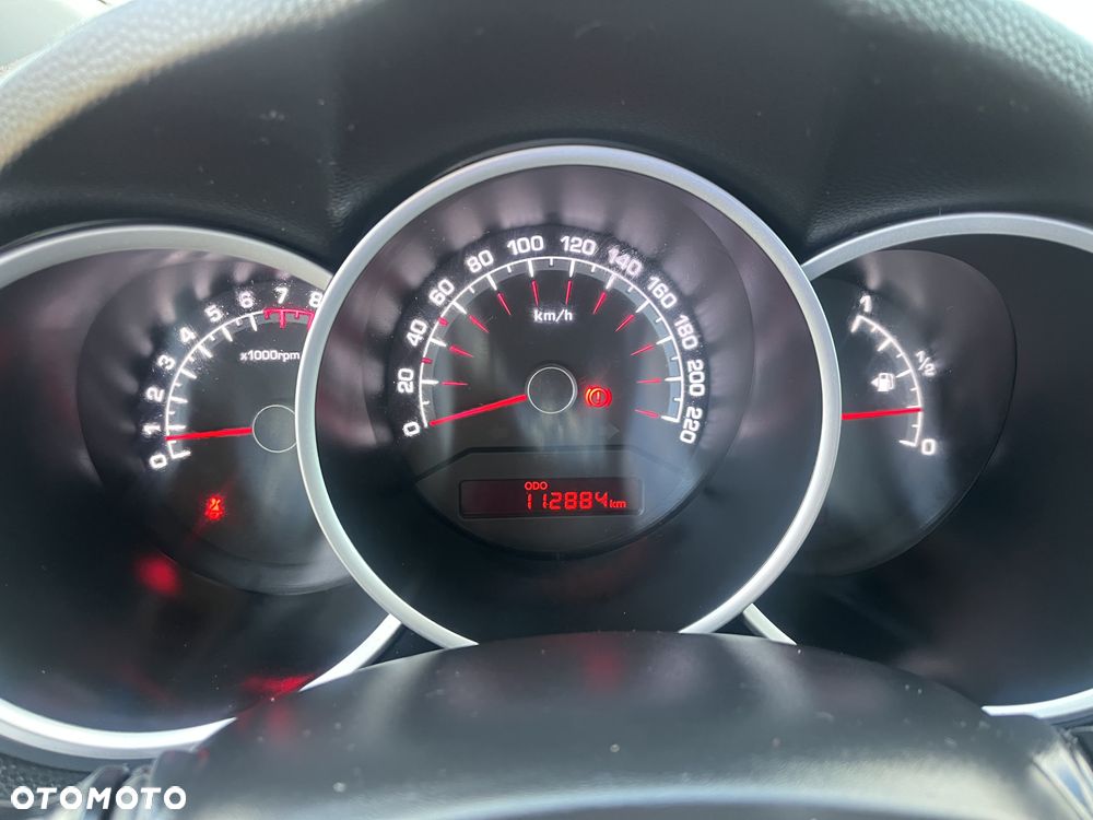 Kia Venga 1.6 CVVT Platinum Edition - 19