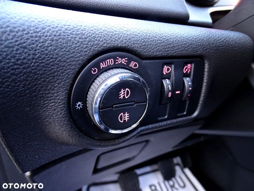 Opel Astra 1.7 CDTI DPF ecoFLEX Start/Stop Active - 9