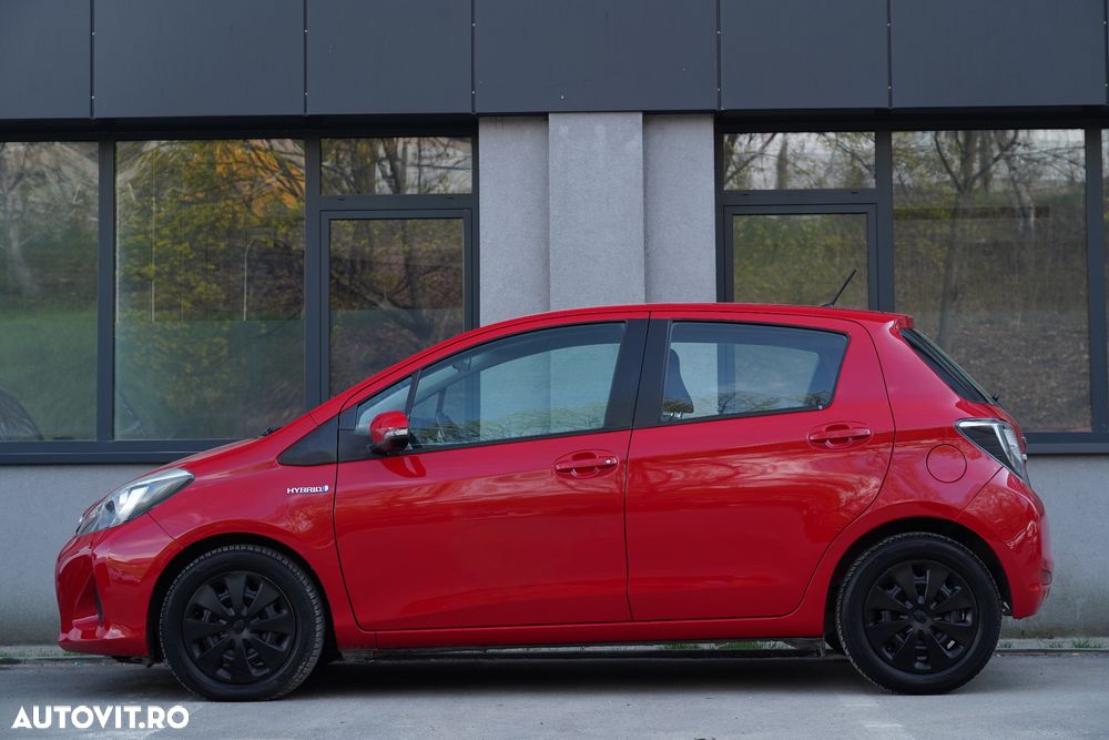 Toyota Yaris 1.5 VVT-i HSD Sol - 20