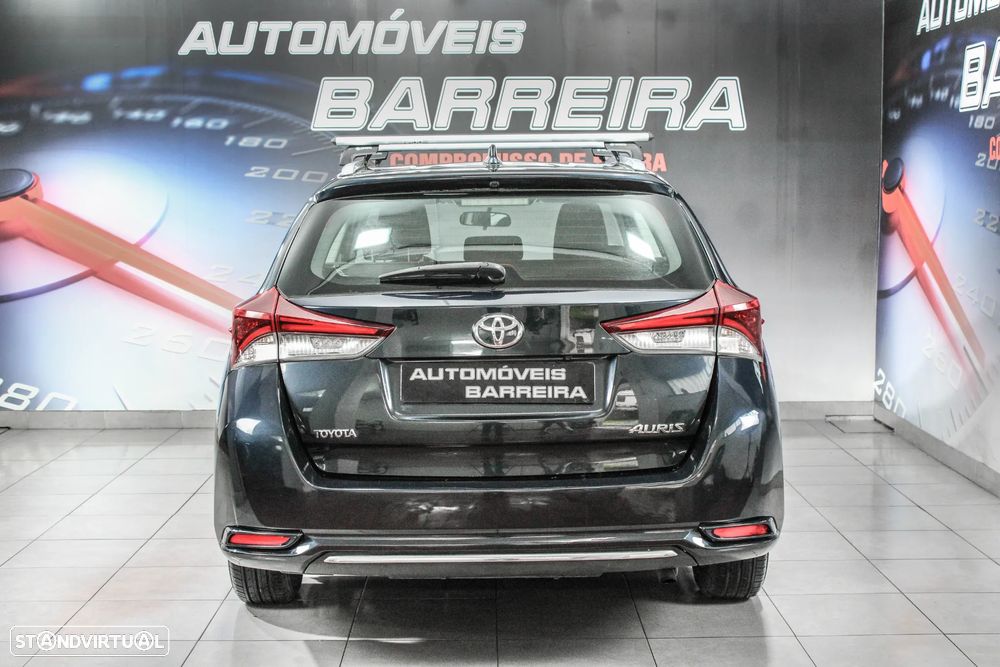 Toyota Auris Touring Sports 1.4 D-4D Comfort - 16