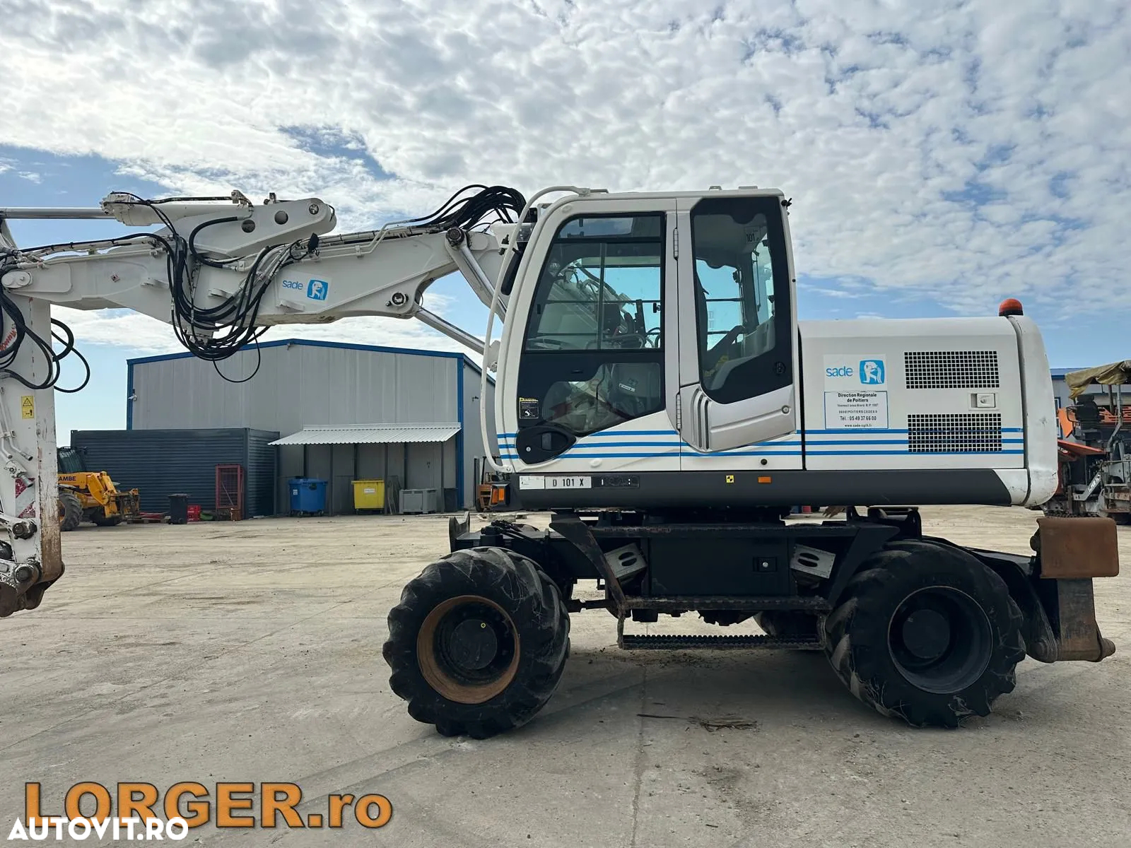 Hitachi ZX 140W-3 - 8