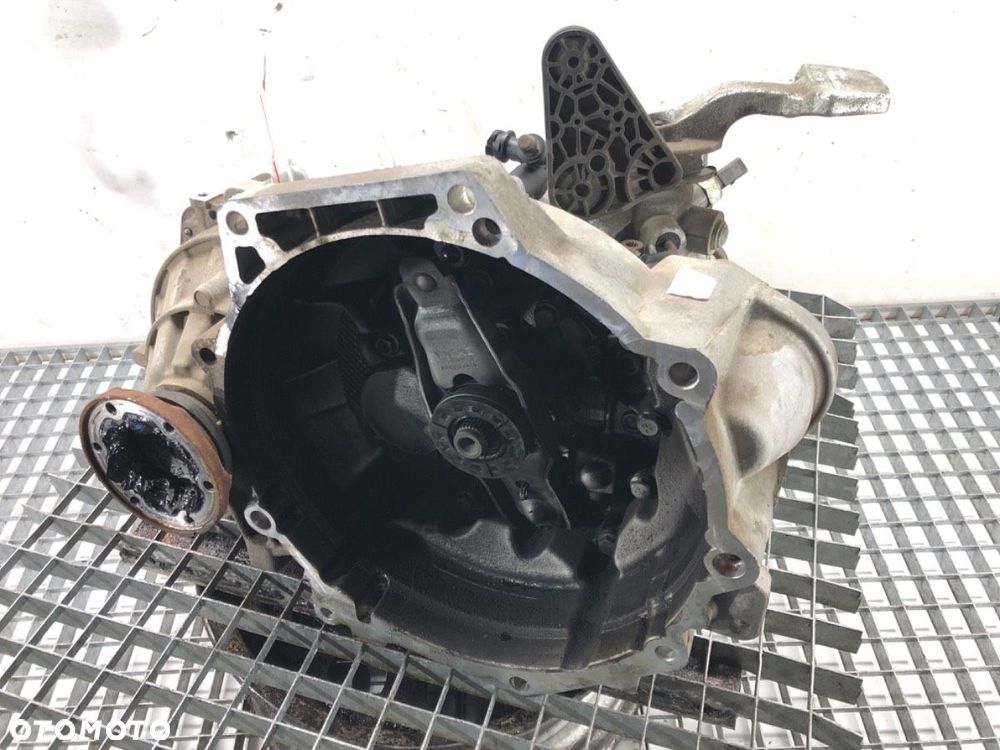 SKRZYNIA BIEGÓW  VW GOLF VII (5G1, BQ1, BE1, BE2) 2012 - 2022 1.8 TSI 125 kW [170 KM] benzyna 2013 - 6