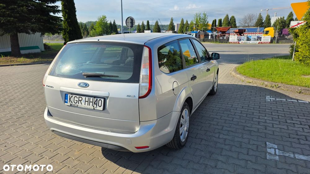 Ford Focus 1.8 TDCi Trend - 4