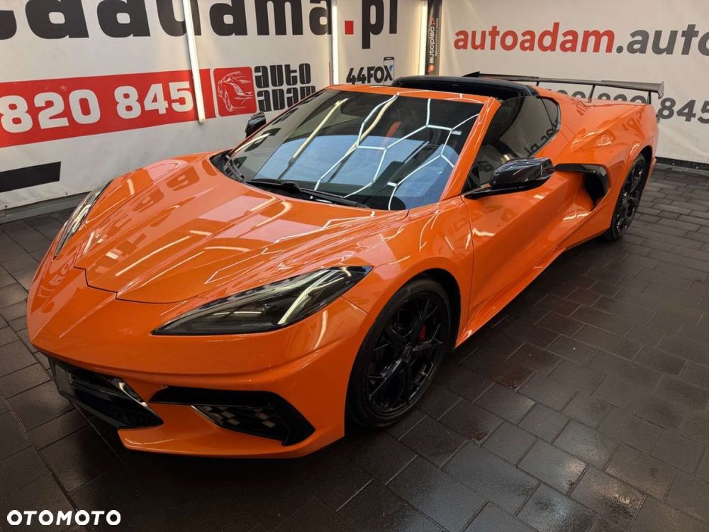 Chevrolet Corvette - 18