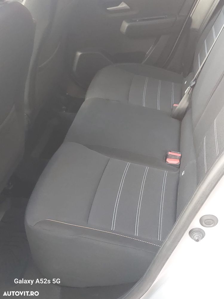 Dacia Sandero Stepway TCe 90 MT6 Comfort - 3