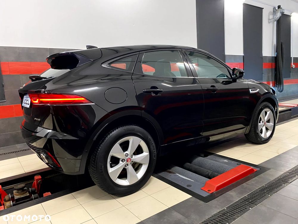 Jaguar E-Pace D150 R-Dynamic S - 9