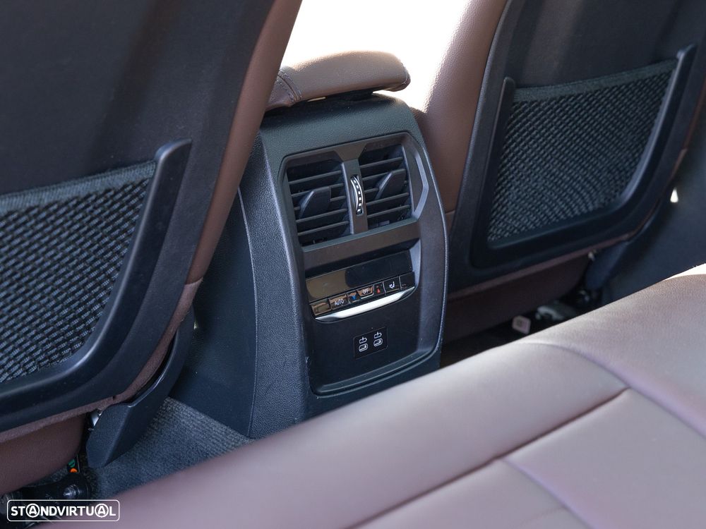 BMW 320 e Touring Aut. Advantage - 15