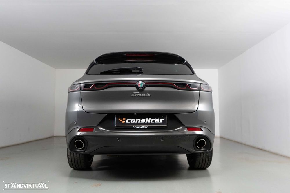 Alfa Romeo Tonale 1.3 Plug-In Hybrid Veloce e-AWD - 4