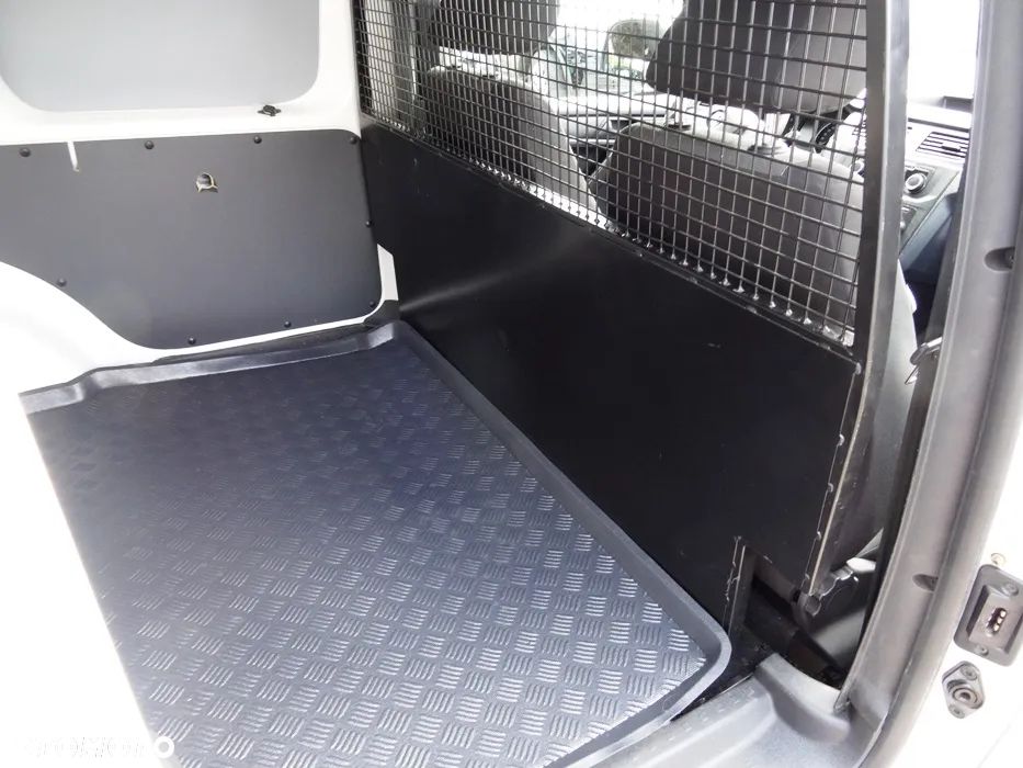 Volkswagen CADDY - 21