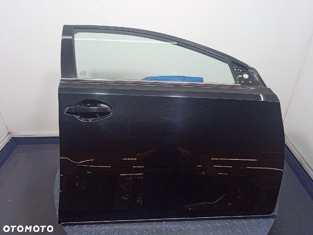 TOYOTA AURIS II LIFT 15-18 HYBRID KOMBI DRZWI PRZÓD PRAWE 209 BLACK MICA - 1