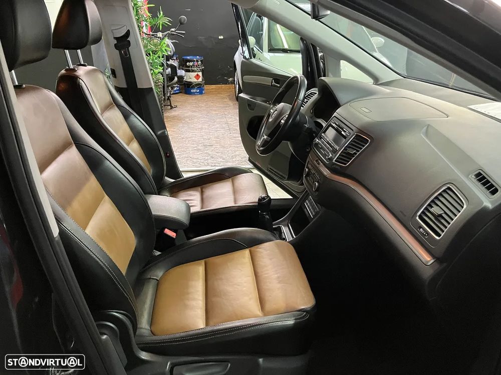 VW Sharan 2.0 TDI Confortline - 12