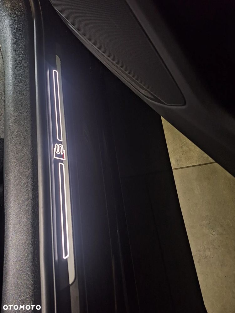 Audi A4 Avant 35 TDI S tronic - 15