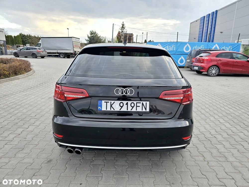 Audi A3 Sportback - 4