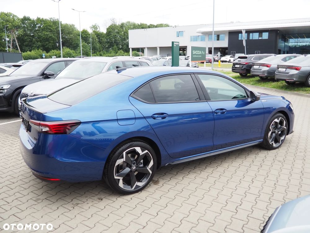 Skoda Superb 2.0 TSI Sportline DSG - 6