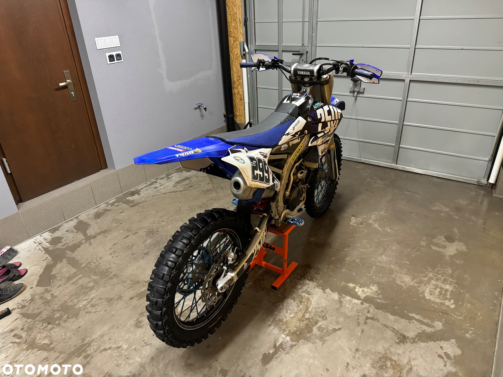 Yamaha YZ - 5