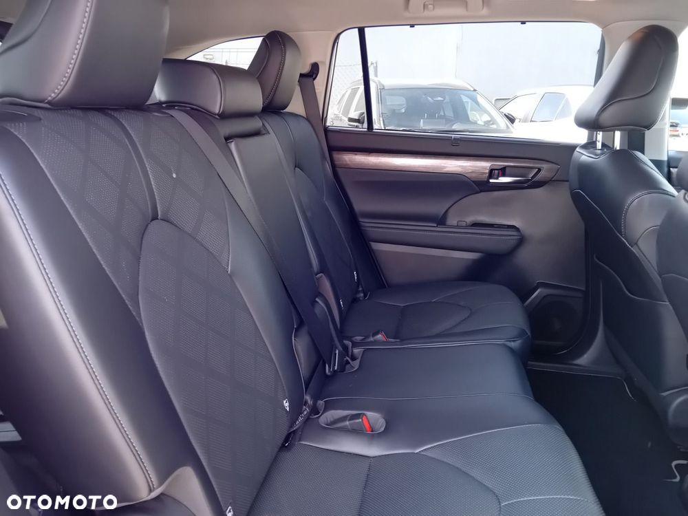 Toyota Highlander - 29
