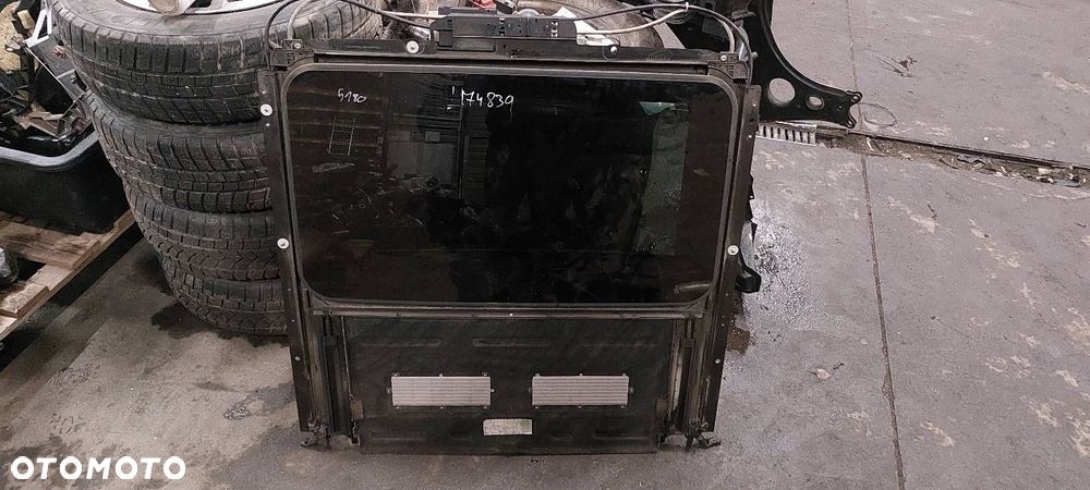 SZYBERDACH MERCEDES-BENZ VANEO W414 A4148200226 - 1