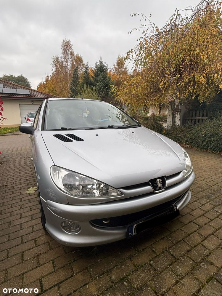 Peugeot 206 - 2