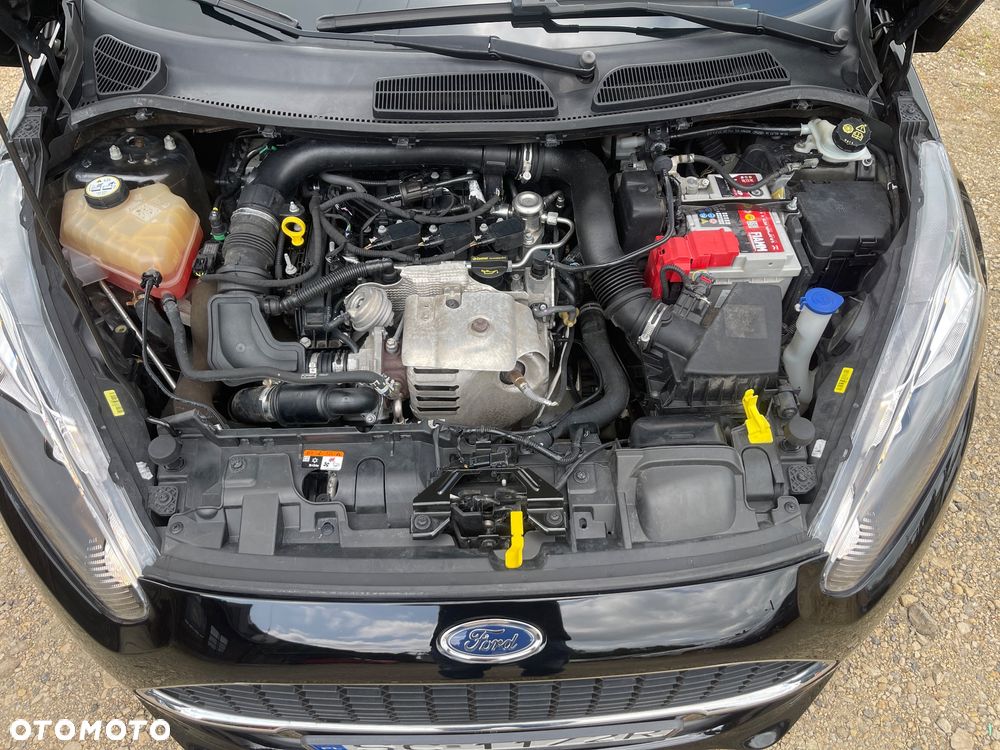 Ford Fiesta 1.0 EcoBoost Gold X - 25