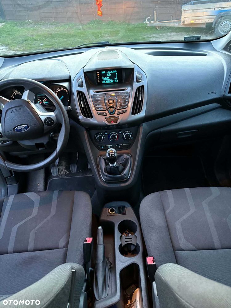 Ford E-Tourneo Custom - 6