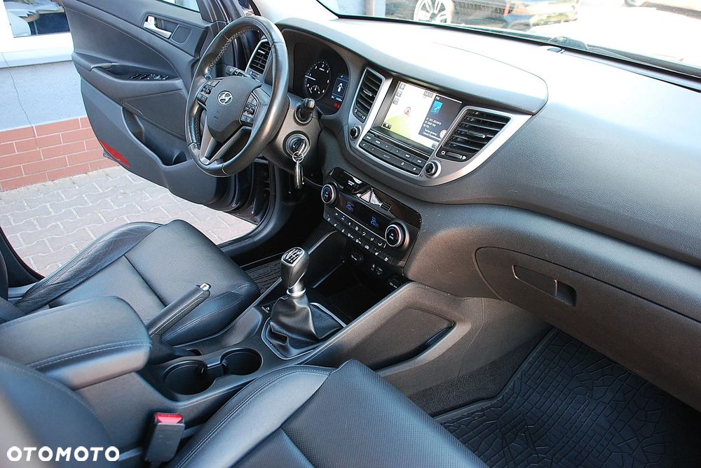 Hyundai Tucson blue 1.7 CRDi 2WD Style - 2