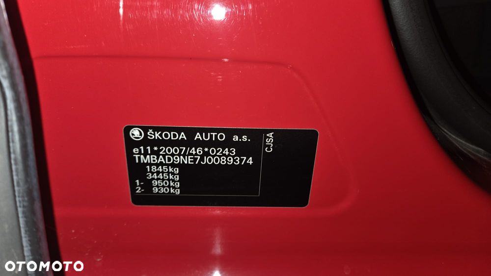 Skoda Octavia 1.8 TSI Clever DSG - 18
