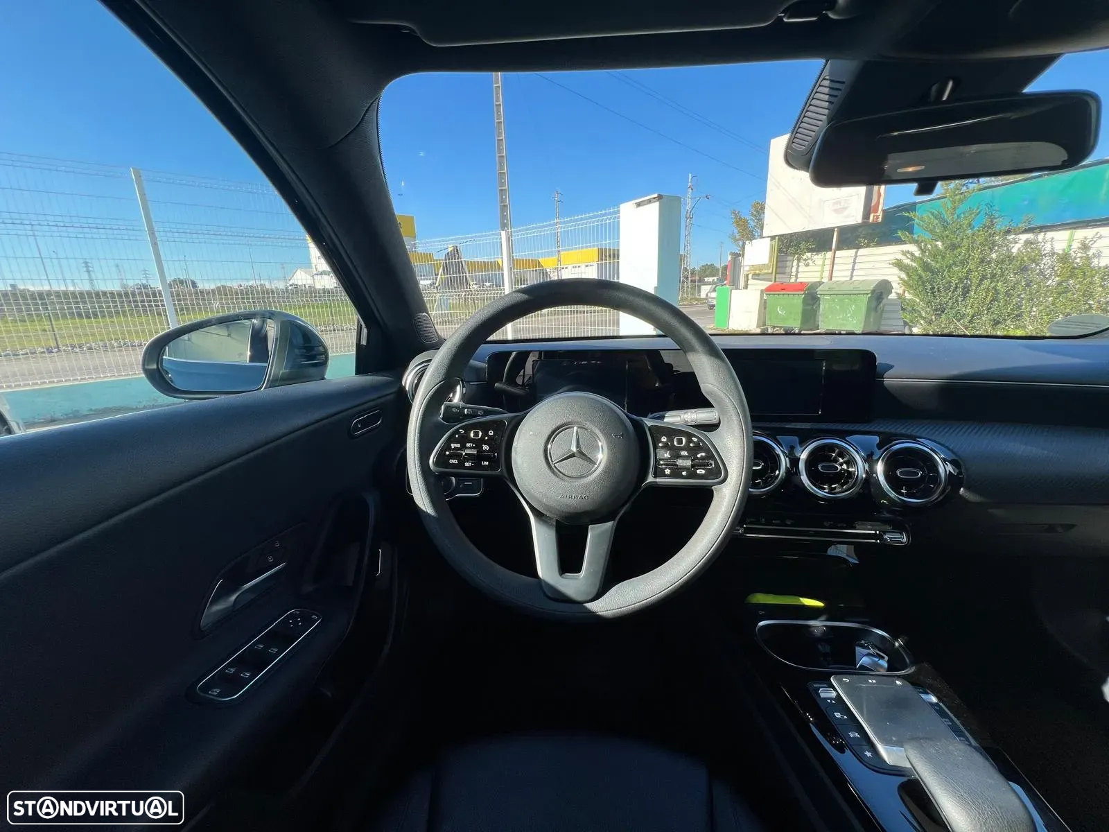 Mercedes-Benz A 250 e Style Plus - 32