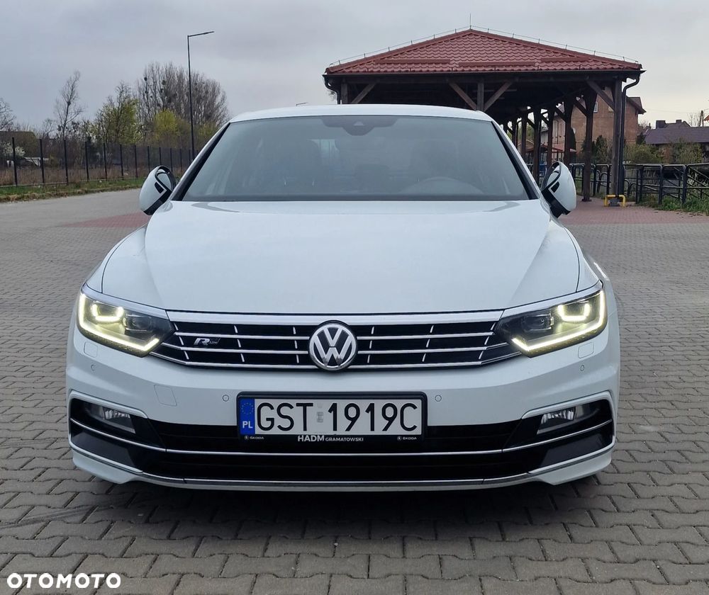 Volkswagen Passat 2.0 TDI SCR Highline - 1