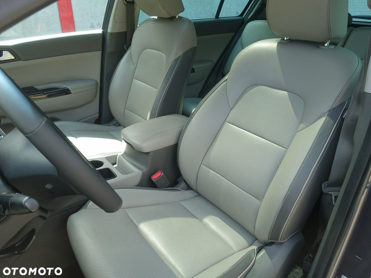 Kia Sportage 1.7 CRDI L 2WD DCT - 10