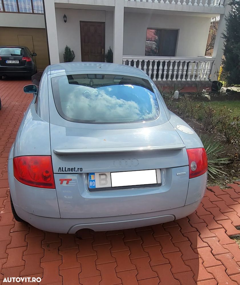 Audi TT 1.8 T quattro - 6