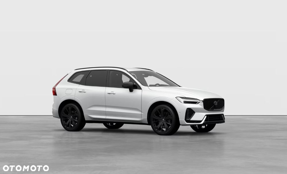 Volvo XC 60 T6 Plug-In Hybrid AWD Plus Black Edition - 2