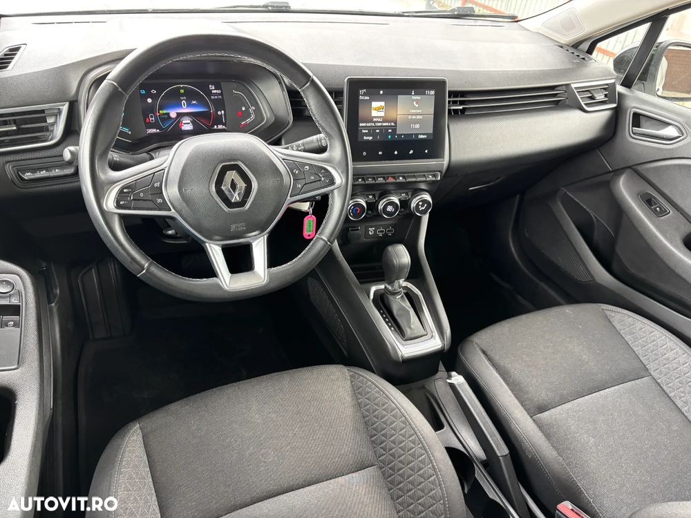 Renault Clio V full hybrid 145 Equilibre - 11