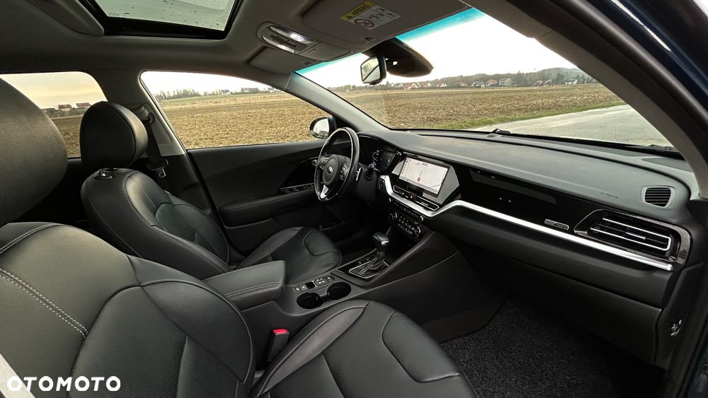 Kia Niro 1.6 GDI Hybrid Business Line - 34