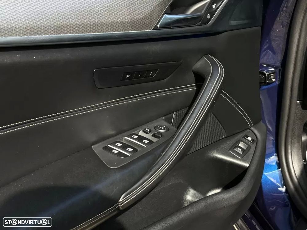 BMW 530 e iPerformance Pack M - 35