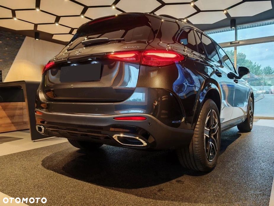 Mercedes-Benz GLC - 5