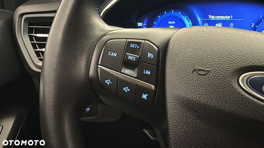 Ford Focus 1.0 EcoBoost mHEV Titanium X - 21