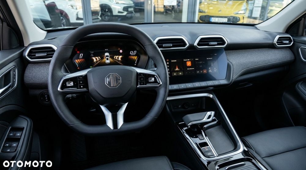 MG ZS Hybrid+ - 14