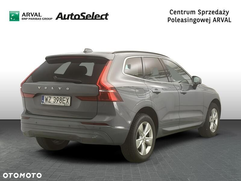 Volvo XC 60 B4 D AWD Momentum Pro - 6