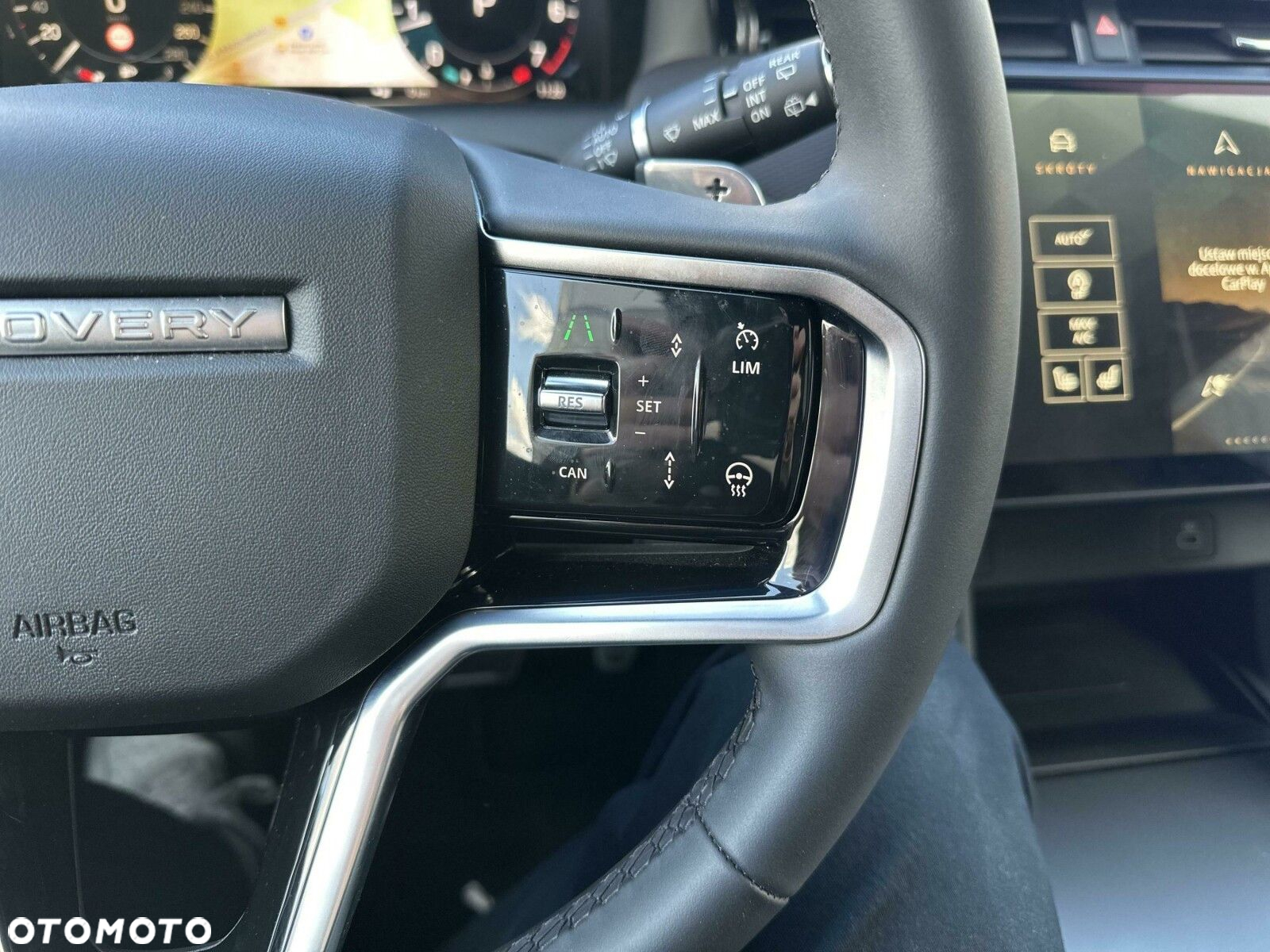 Land Rover Discovery Sport - 17