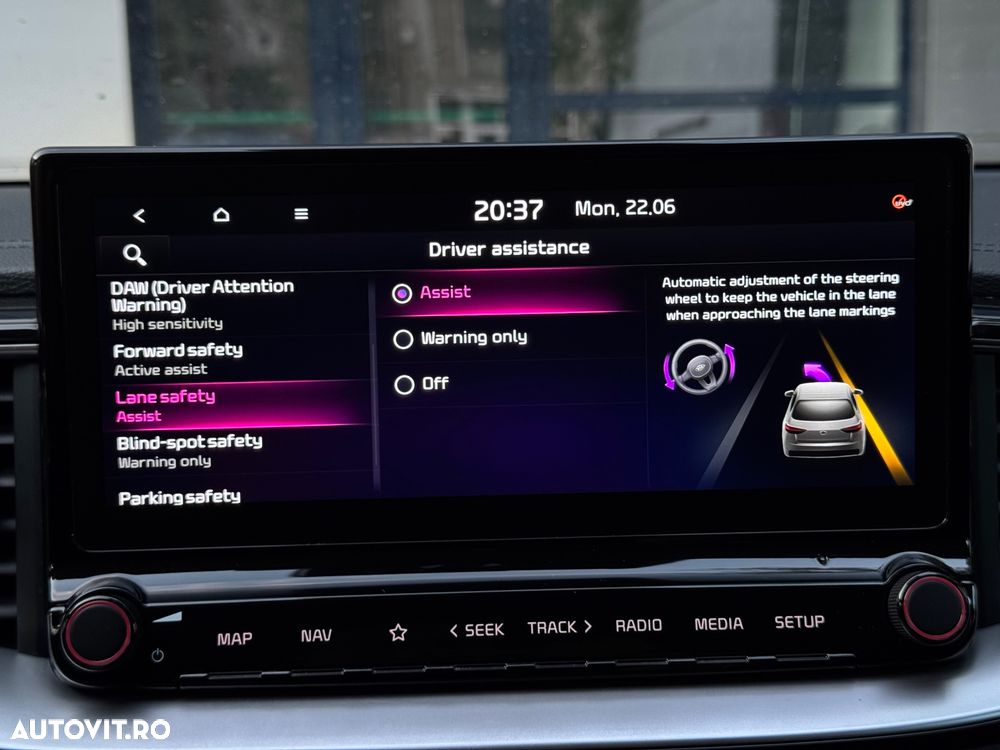 Kia XCeed - 34