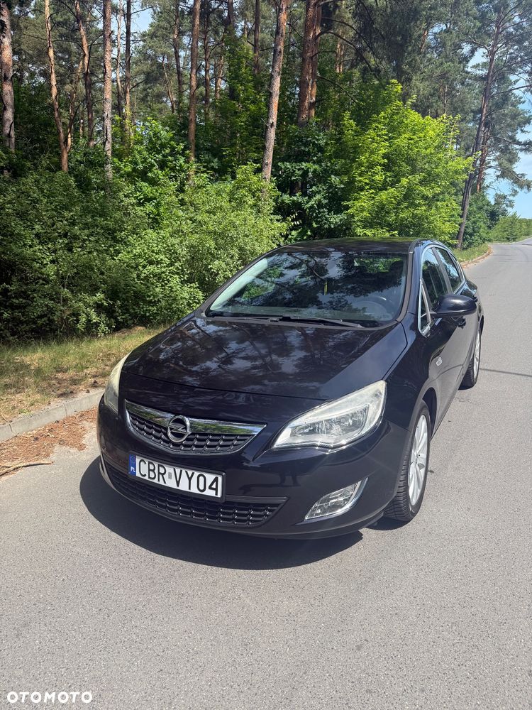 Opel Astra 1.4 T Sport - 1