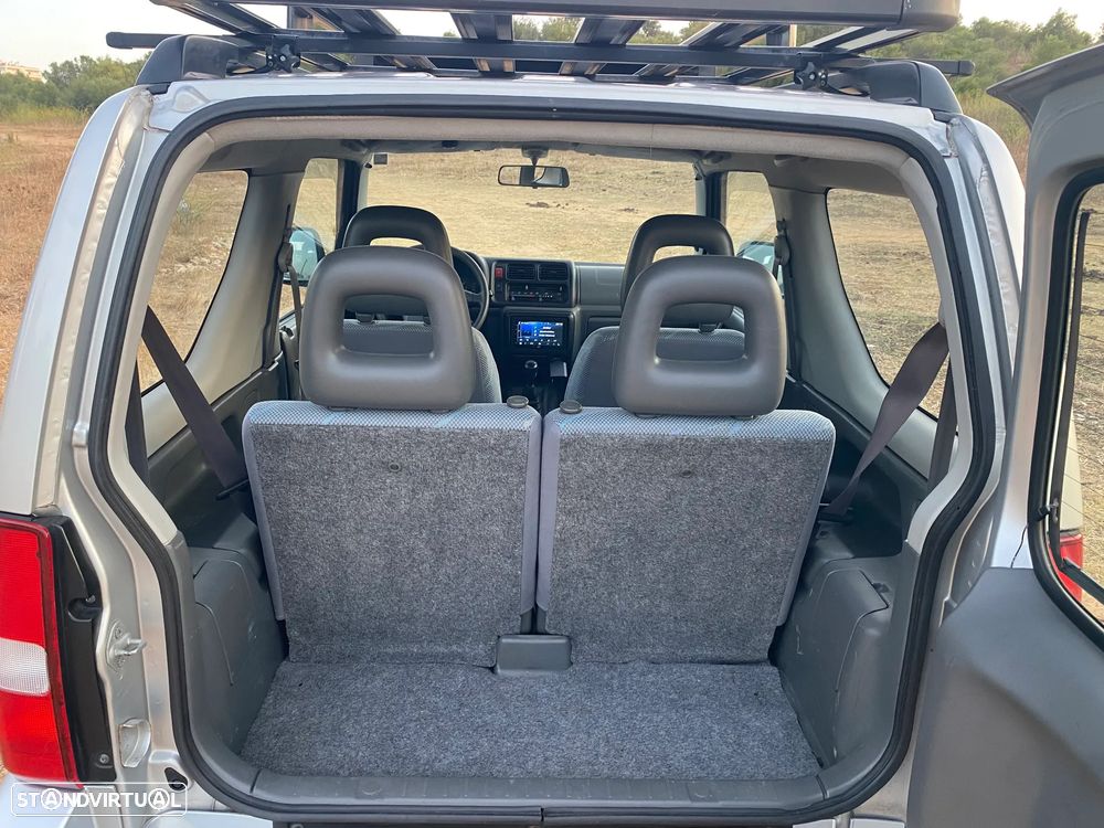 Suzuki Jimny 1.3 16V - 3