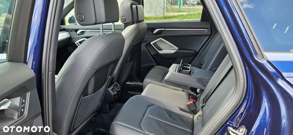 Audi Q3 45 TFSI Quattro S tronic S line - 22