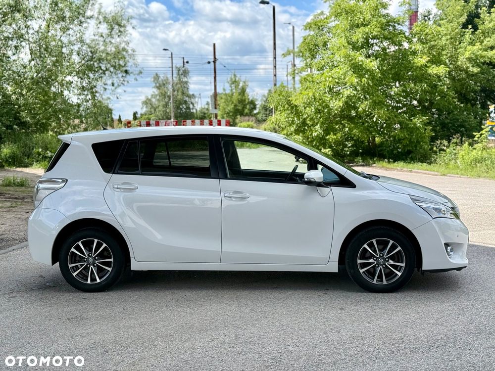 Toyota Verso 1.8 5-Sitzer Comfort - 19