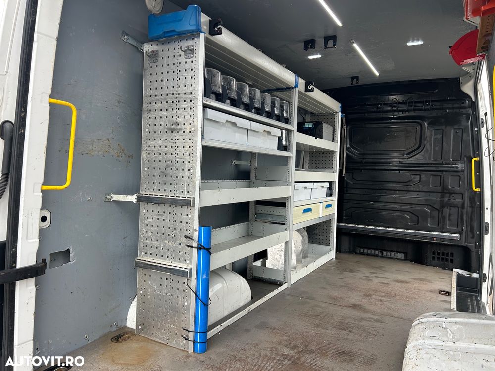 Volkswagen Crafter L3H3 AXA DUBLA SPATE - 13