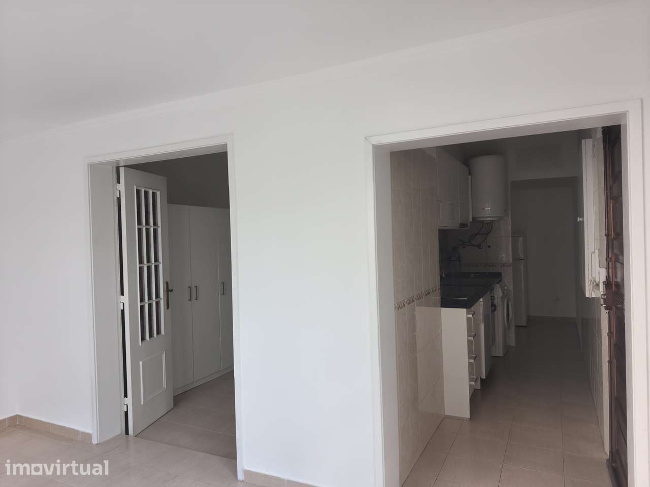 T1 Av. Columbano Bordalo Pinheiro, Bem Conservado, Cozinha Equipada. - Grande imagem: 5/16