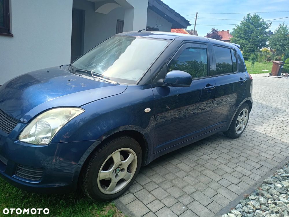 Suzuki Swift 1.3 Club - 2