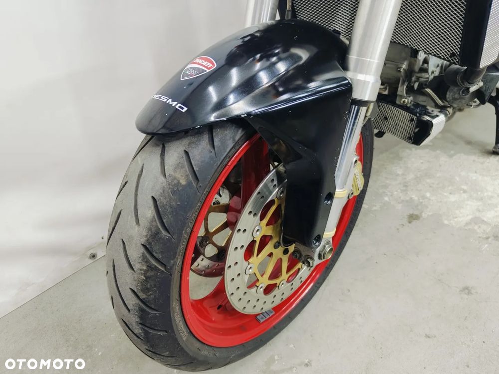 Ducati Monster - 18