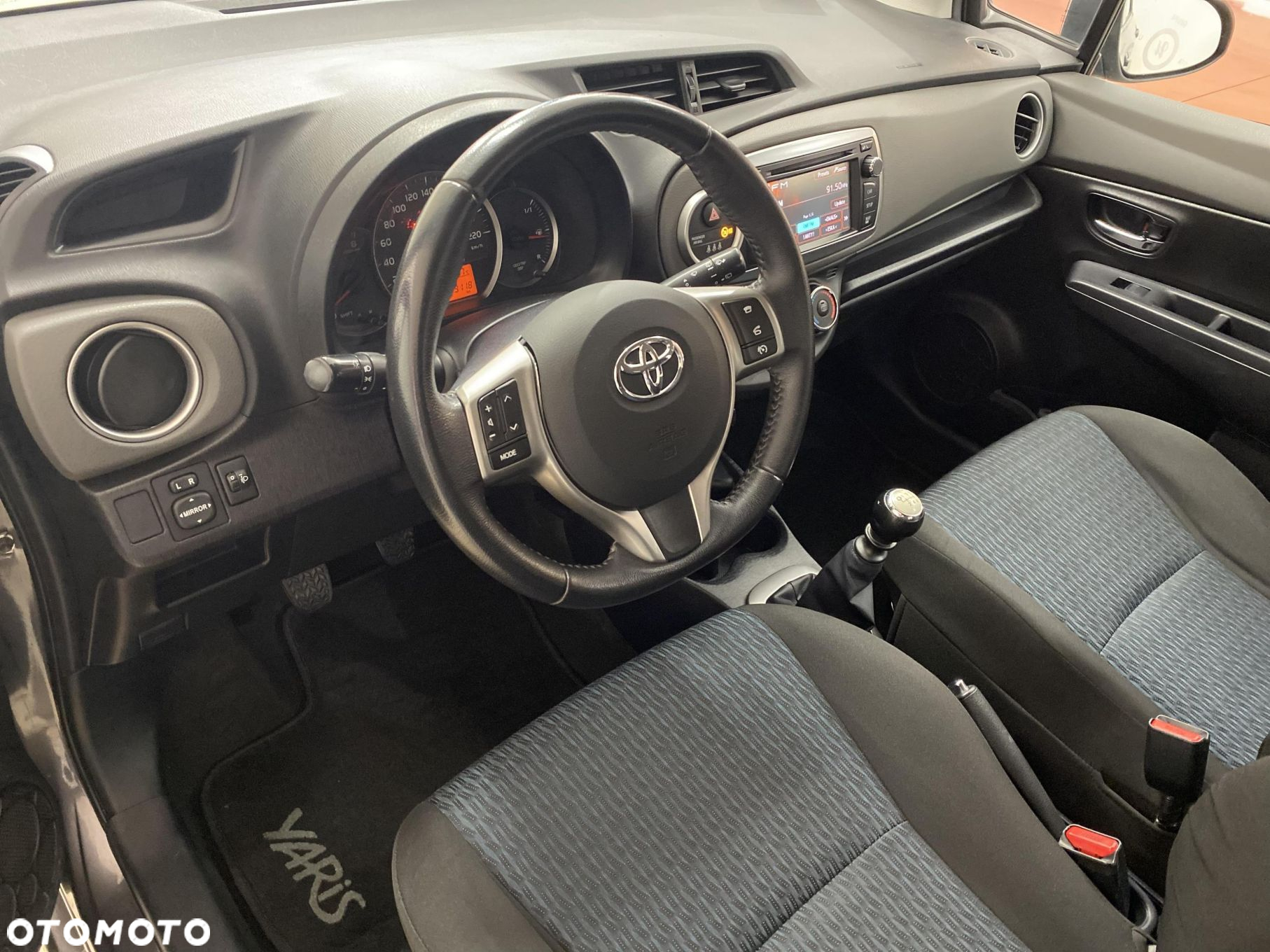 Toyota Yaris 1.33 Sol - 10