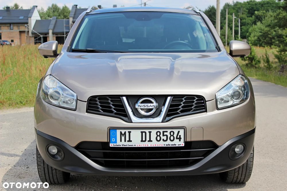 Nissan Qashqai 2.0 360 - 12
